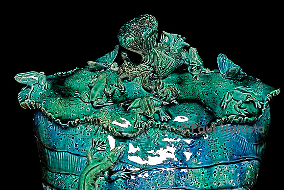 Vase avec couvercle en forme de graine - Christine Viennet