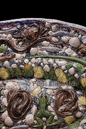 Grand bassin rustique en forme de nacelle. Bernard Palissy