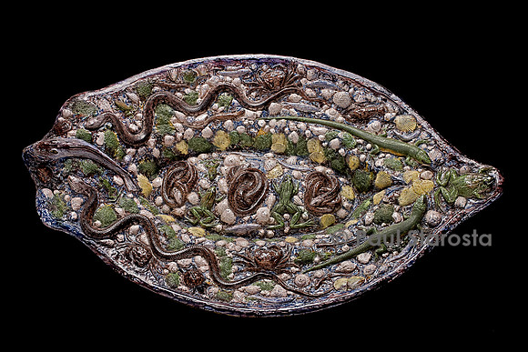 Grand bassin rustique en forme de nacelle. Bernard Palissy