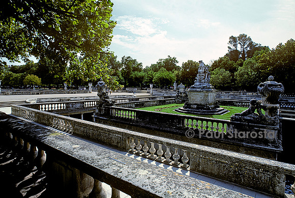 Les Jardins de la Fontaine à Nîmes - le Nymphée