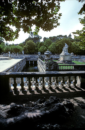 Les Jardins de la Fontaine à Nîmes - le Nymphée